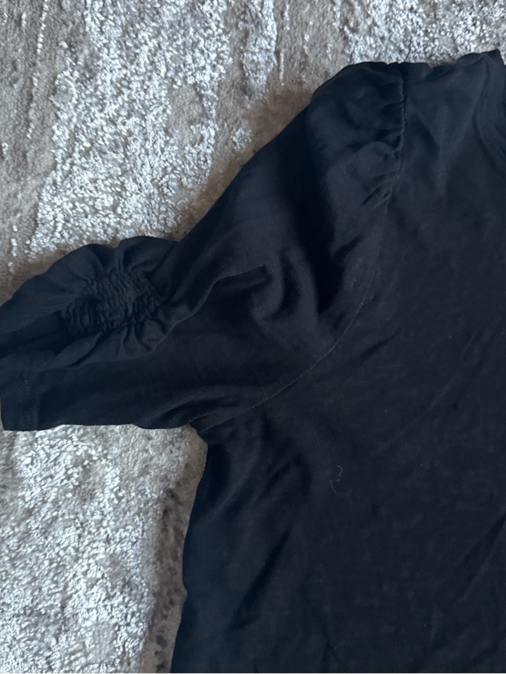 Maurices Black Puff Sleeve Short Sleeve Tee